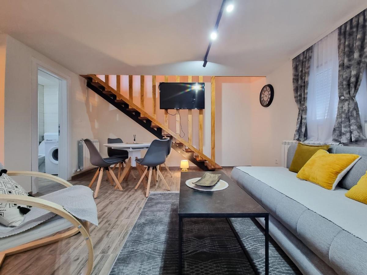 Apartmani Gala Zabljak Bagian luar foto